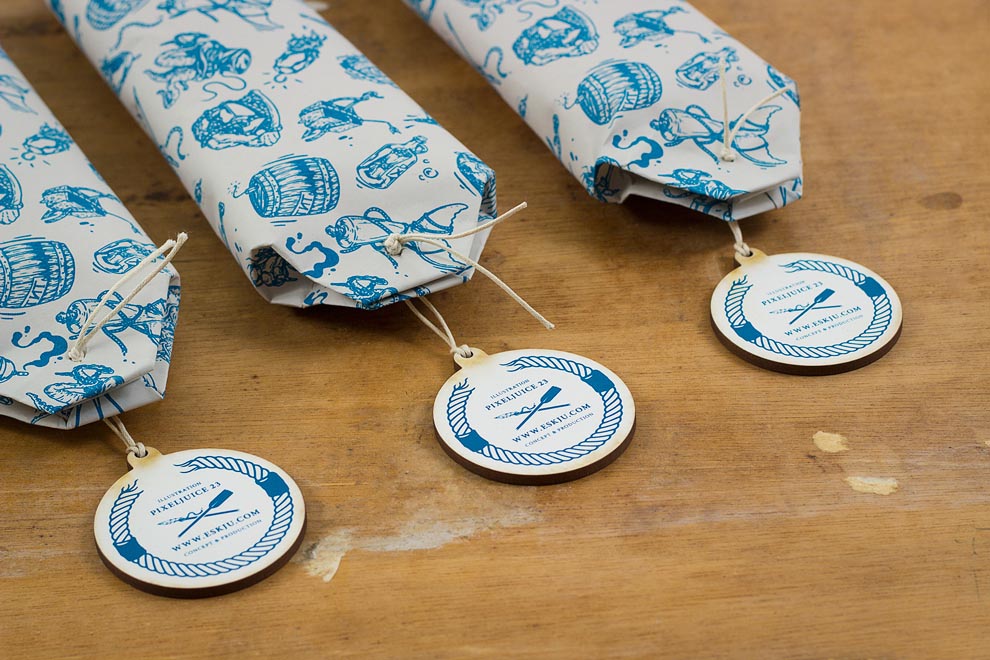 El Gran Azul packaging for tshirts